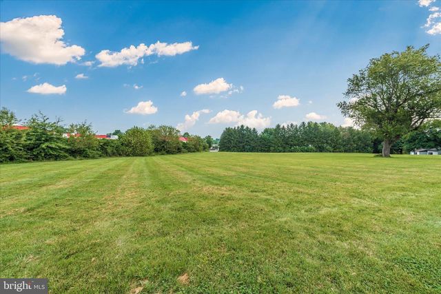 136 SANDALWOOD, Walkersville, MD 21793