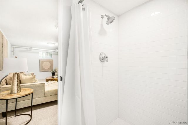 657 Elizabeth Street, Denver, CO 80206