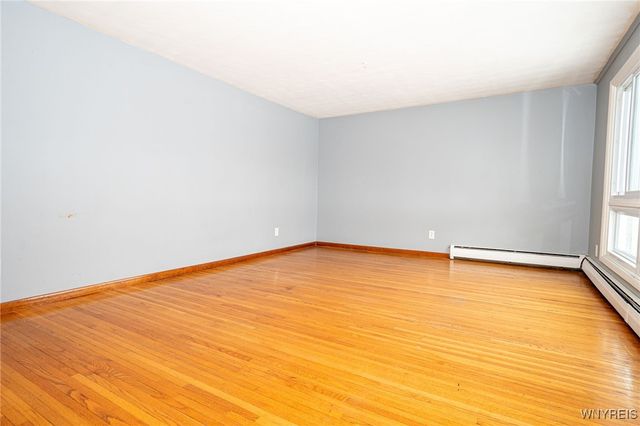 24 Honduras Lane, Cheektowaga, NY 14225