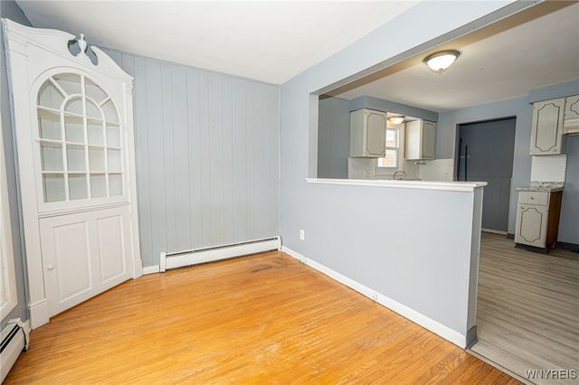 24 Honduras Lane, Cheektowaga, NY 14225