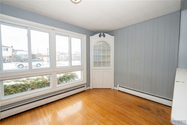 24 Honduras Lane, Cheektowaga, NY 14225