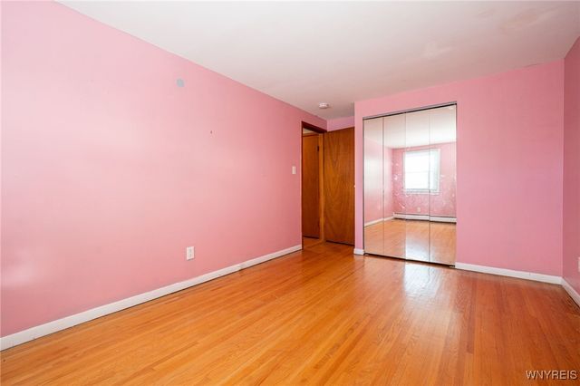 24 Honduras Lane, Cheektowaga, NY 14225