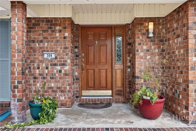 304 Wellington Road, Savannah, GA 31410