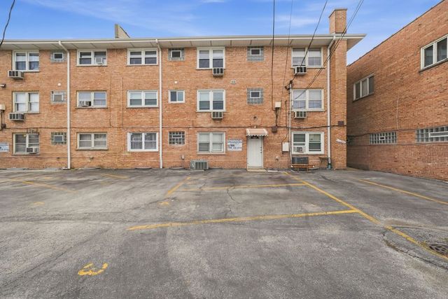 6968 W Diversey Avenue 8, Chicago, IL 60707