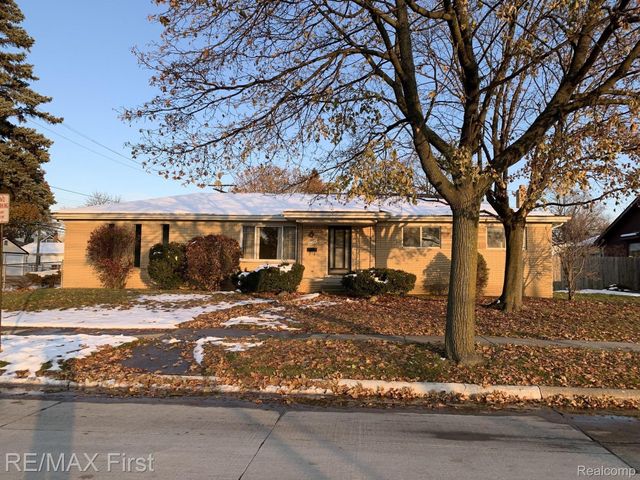 25250 ALEX, Center Line, MI 48015