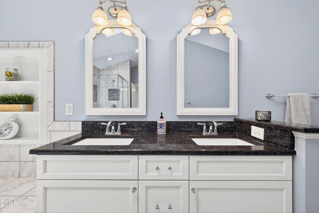 115 N Drawbridge Lane, Cary, NC 27513