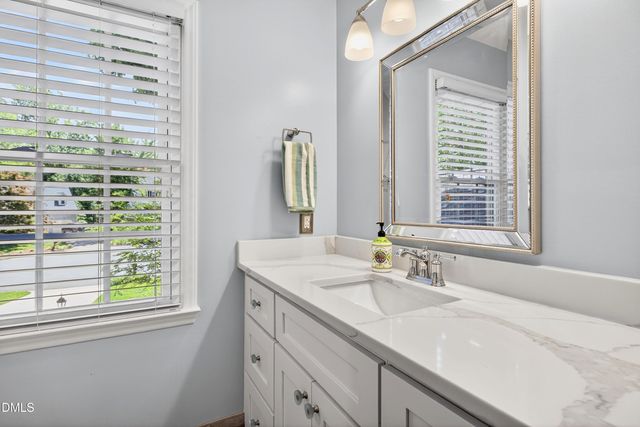 115 N Drawbridge Lane, Cary, NC 27513