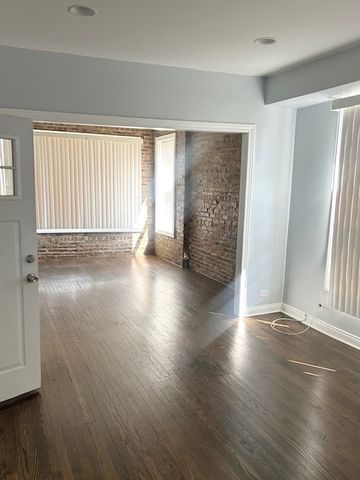 627 E 89th Place 2, Chicago, IL 60619