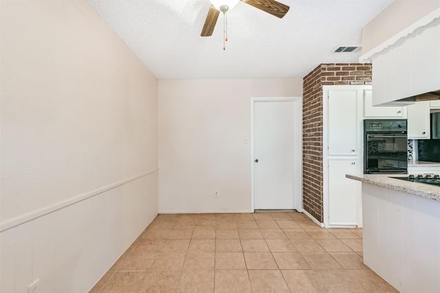 1509 Newport Boulevard, League City, TX 77573