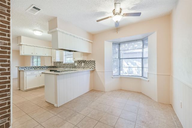 1509 Newport Boulevard, League City, TX 77573