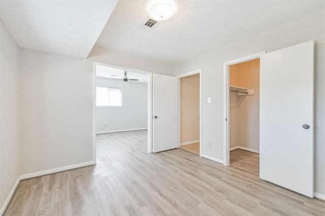 1509 Newport Boulevard, League City, TX 77573