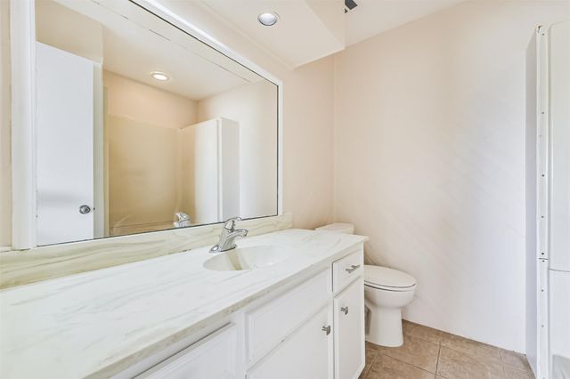 1509 Newport Boulevard, League City, TX 77573