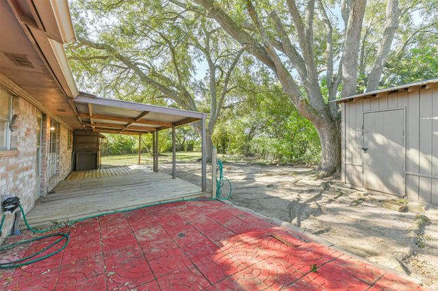 1509 Newport Boulevard, League City, TX 77573