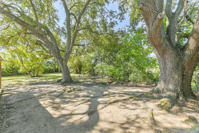 1509 Newport Boulevard, League City, TX 77573