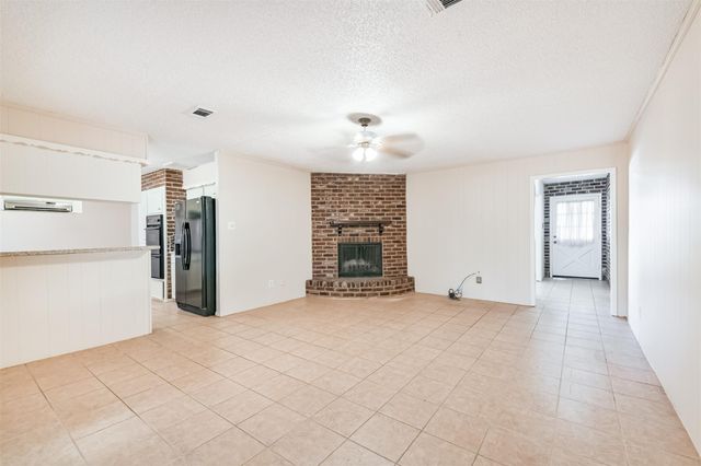 1509 Newport Boulevard, League City, TX 77573