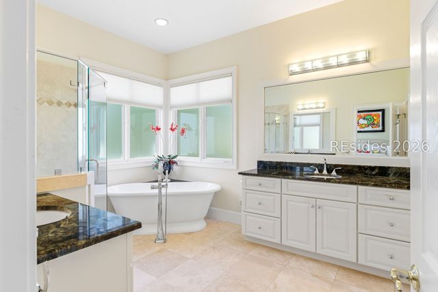 24 Harrogate Dr, Hilton Head Island, SC 29928