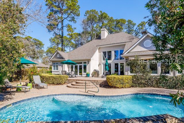 24 Harrogate Dr, Hilton Head Island, SC 29928