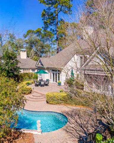 24 Harrogate Dr, Hilton Head Island, SC 29928