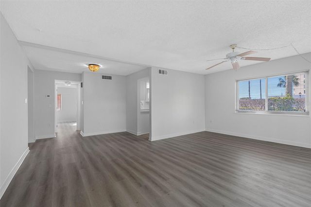 1451 GULF BOULEVARD 101, Clearwater Beach, FL 33767
