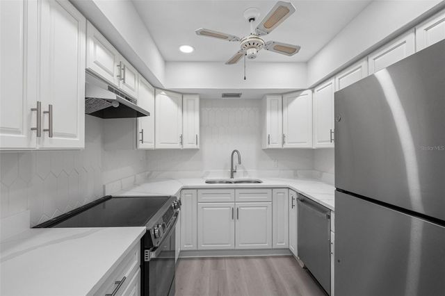 1451 GULF BOULEVARD 101, Clearwater Beach, FL 33767