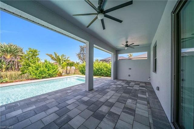 411 SW 26th PL, Cape Coral, FL 33991