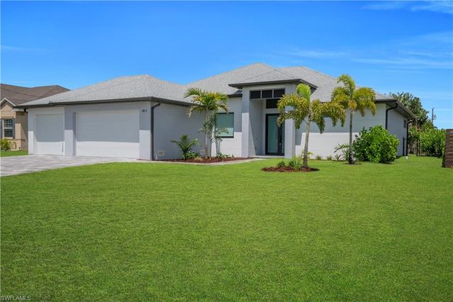 411 SW 26th PL, Cape Coral, FL 33991