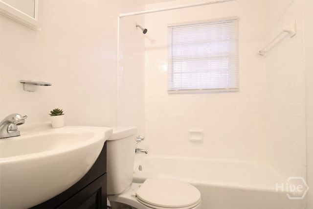 1204 E Anderson Street, Savannah, GA 31404