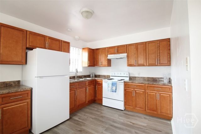 1204 E Anderson Street, Savannah, GA 31404