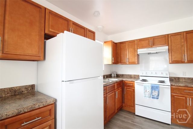 1204 E Anderson Street, Savannah, GA 31404