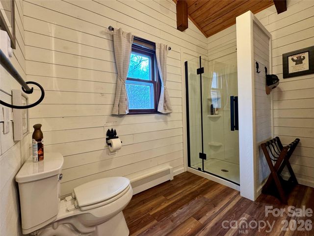 105 Pinnacle Ridge Road, Beech Mountain, NC 28604