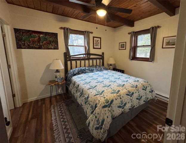 105 Pinnacle Ridge Road, Beech Mountain, NC 28604