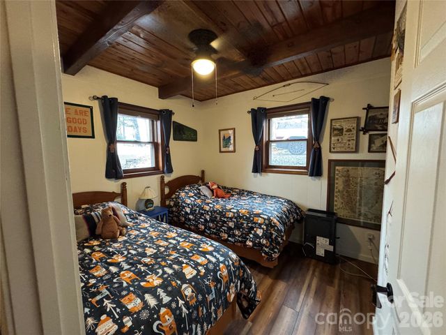 105 Pinnacle Ridge Road, Beech Mountain, NC 28604