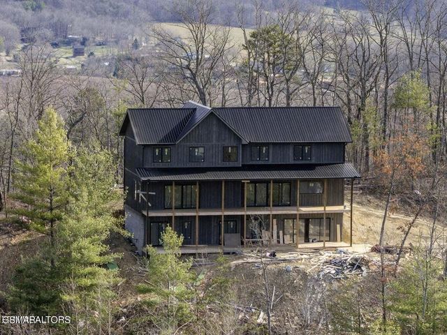 2065 Spurling Road, Sevierville, TN 37876