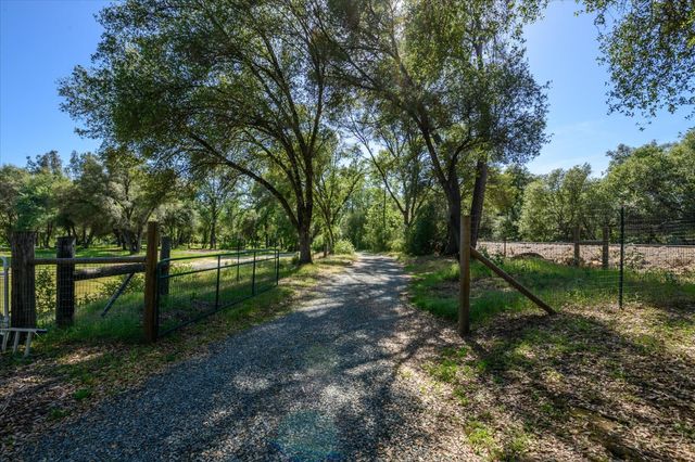 4781 Oriental St, El Dorado, CA 95623
