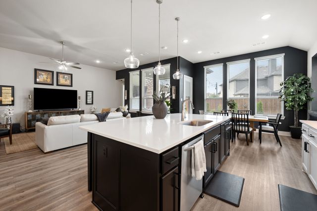 436 Brushwood Lane, Waxahachie, TX 75165