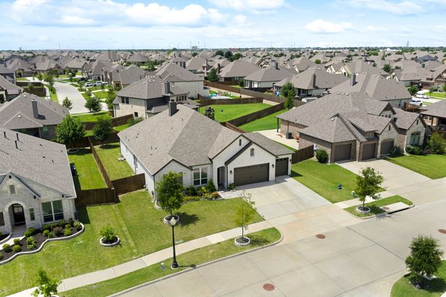 436 Brushwood Lane, Waxahachie, TX 75165