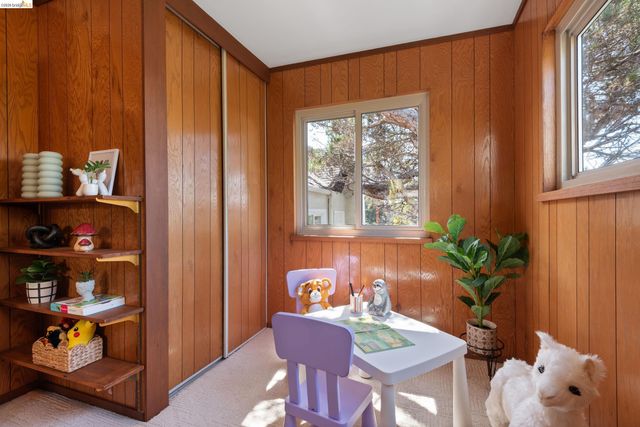 5313 Rosalind Ave, Richmond, CA 94805