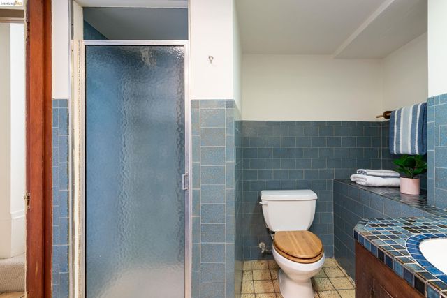 5313 Rosalind Ave, Richmond, CA 94805