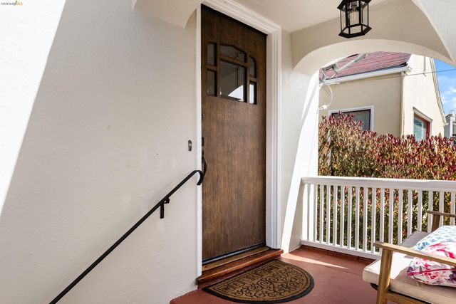 5313 Rosalind Ave, Richmond, CA 94805
