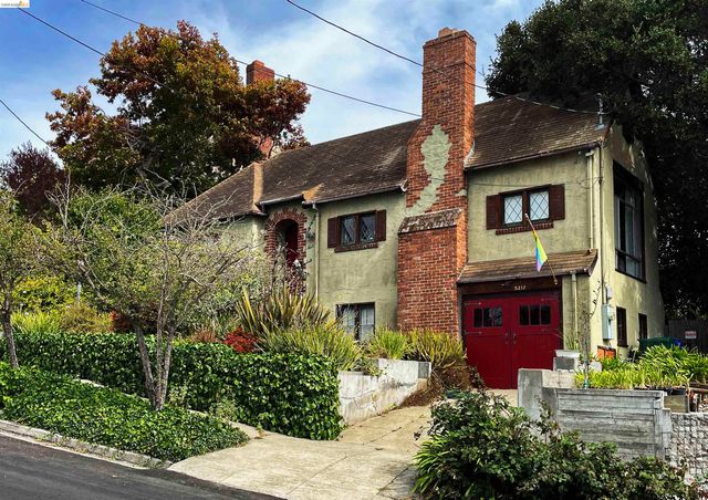 5313 Rosalind Ave, Richmond, CA 94805