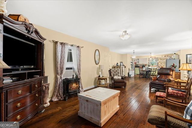 329 New Zion Road SW, Calhoun, GA 30701