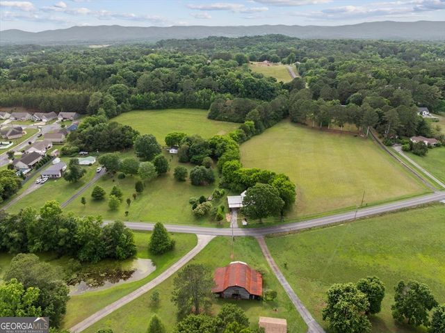 329 New Zion Road SW, Calhoun, GA 30701