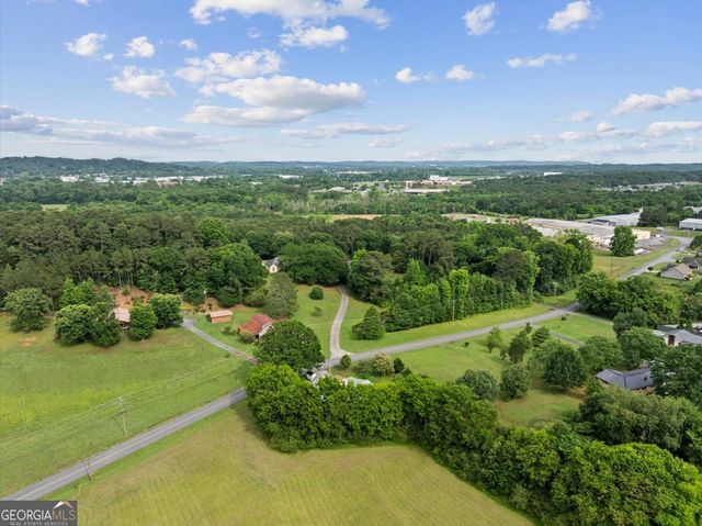329 New Zion Road SW, Calhoun, GA 30701