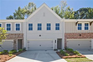 695 Sunstone Lane, Lawrenceville, GA 30043