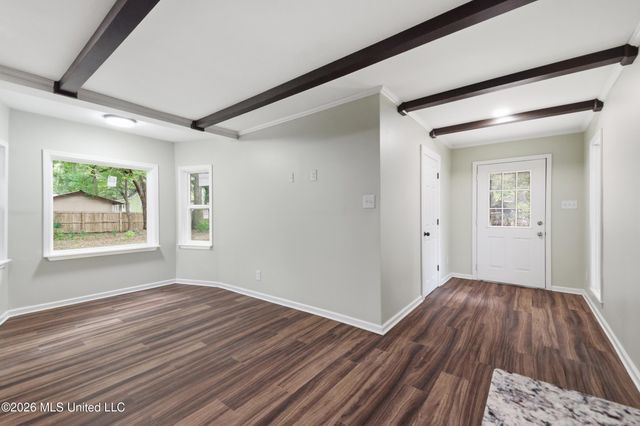 407 Dupont Avenue, Pascagoula, MS 39567