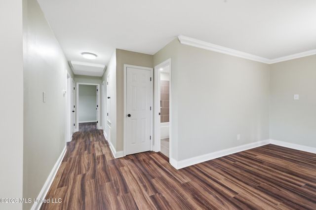 407 Dupont Avenue, Pascagoula, MS 39567
