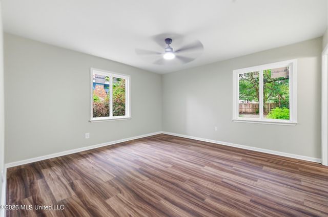 407 Dupont Avenue, Pascagoula, MS 39567