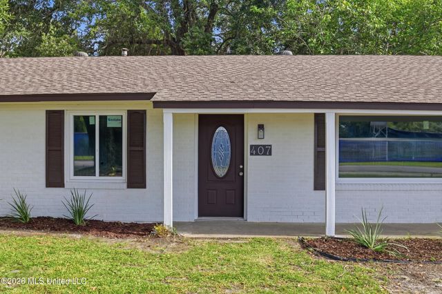 407 Dupont Avenue, Pascagoula, MS 39567