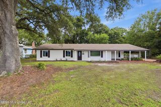 407 Dupont Avenue, Pascagoula, MS 39567