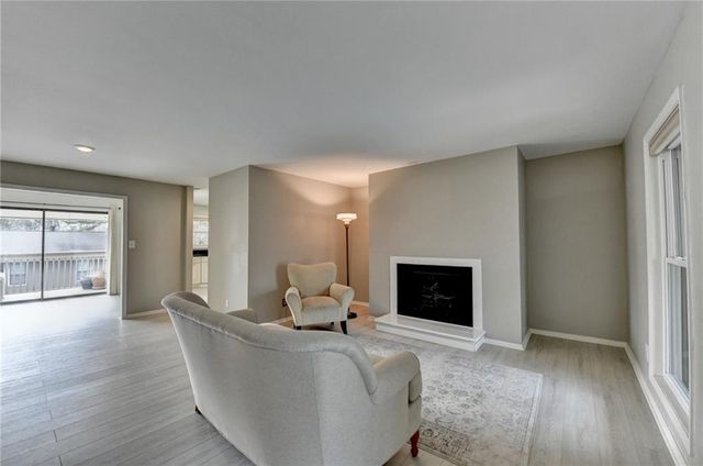 711 River Mill Circle, Roswell, GA 30075